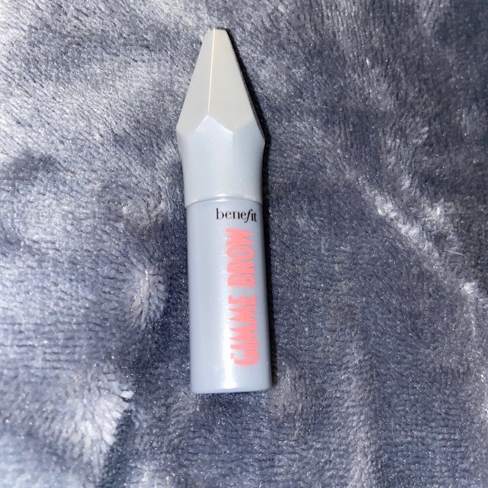 Benefit Gimme brow in # 3 Neutral light brown